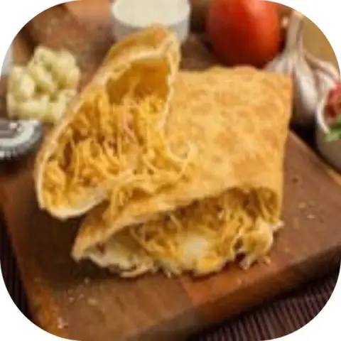 Pastel de Frango com Queijo